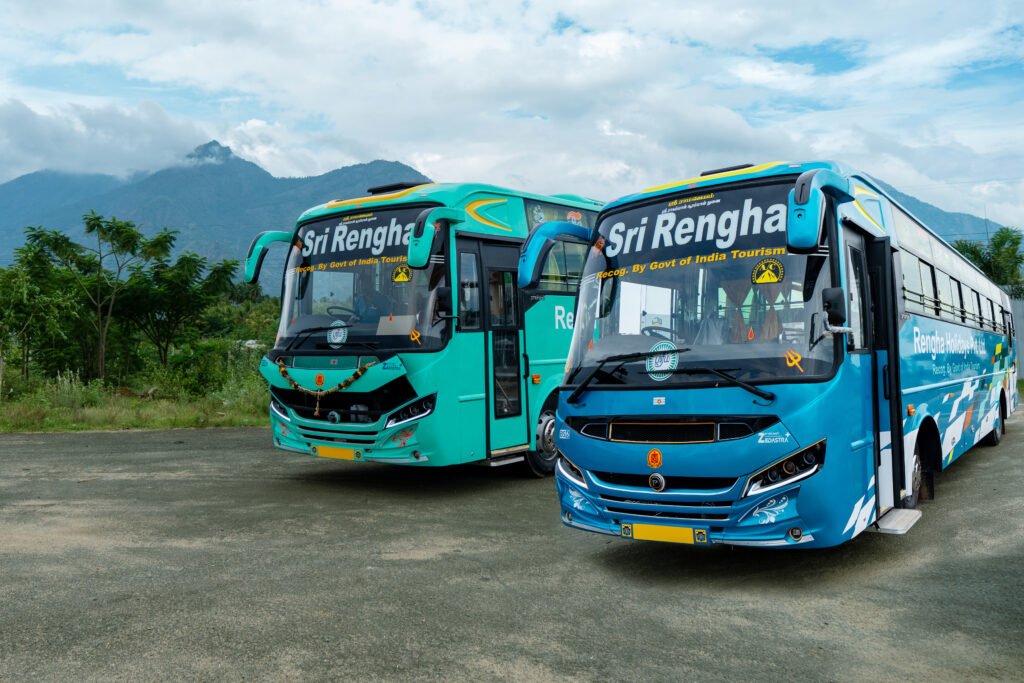 Double AC bus rengha travels